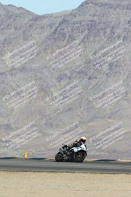 media/Nov-16-2025-Race Pace (Sun) [[8c5fa54630]]/Non Verified Riders (1st 20 Minutes)/2-Turn 10 (1010am)/